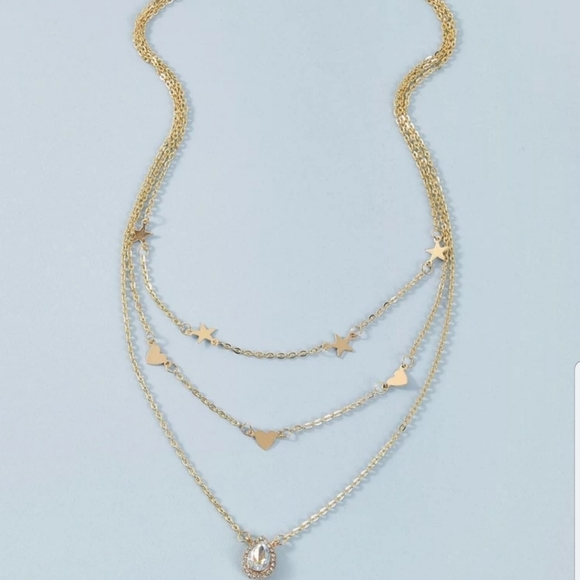 ♡Farah♡ Layered Heart and Star Necklace - Picture 2 of 4